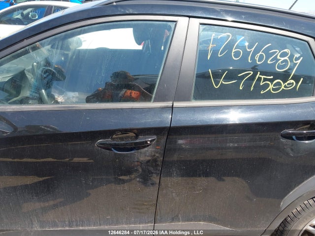 12646284 :رقم المزاد ، KM8K1CAA2MU715001 vin ، 2021 Hyundai Kona Se مزاد بيع