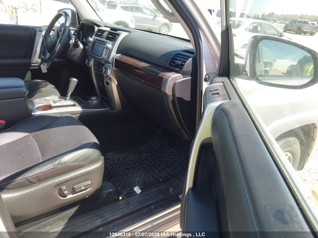 Toyota 4runner Sr5 V6 2015 JTEBU5JR3F5267681 Image 5