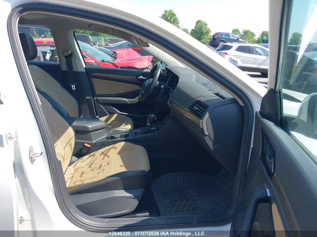 3VWG57BU7KM045894 Volkswagen Jetta 1.4 Tsi Execline