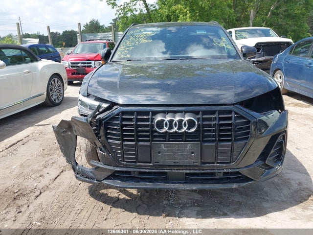 WA1DECF30R1030946 Audi Q3 Premium S Line 45