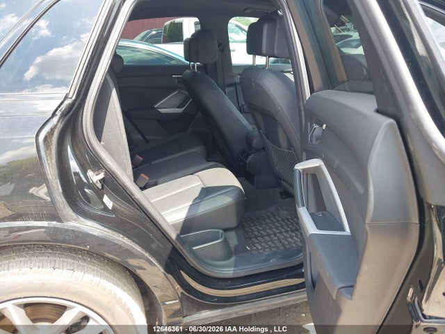 WA1DECF30R1030946 Audi Q3 Premium S Line 45