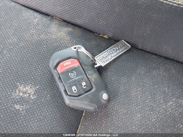 12646369 :رقم المزاد ، 1C4HJXDN7JW216294 vin ، 2018 Jeep Wrangler Unlimited Sport مزاد بيع