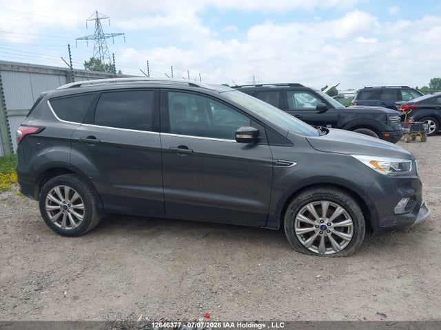 Продаж на аукціоні авто 2017 Ford Escape Titanium, vin: 1FMCU9J9XHUD22258, номер лоту: 12646377