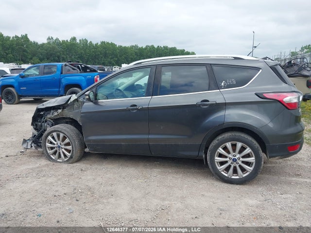 Продаж на аукціоні авто 2017 Ford Escape Titanium, vin: 1FMCU9J9XHUD22258, номер лоту: 12646377