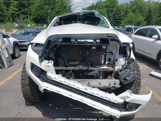 2016 Toyota Tacoma Sr5/trd Off Road მანქანა იყიდება აუქციონზე, vin: 5TFSZ5AN4GX010151, აუქციონის ნომერი: 12646384