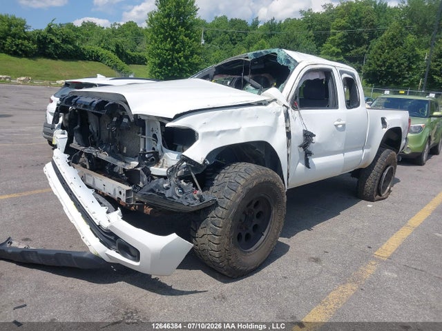 2016 Toyota Tacoma Sr5/trd Off Road მანქანა იყიდება აუქციონზე, vin: 5TFSZ5AN4GX010151, აუქციონის ნომერი: 12646384