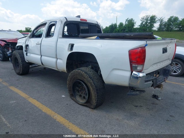 2016 Toyota Tacoma Sr5/trd Off Road მანქანა იყიდება აუქციონზე, vin: 5TFSZ5AN4GX010151, აუქციონის ნომერი: 12646384