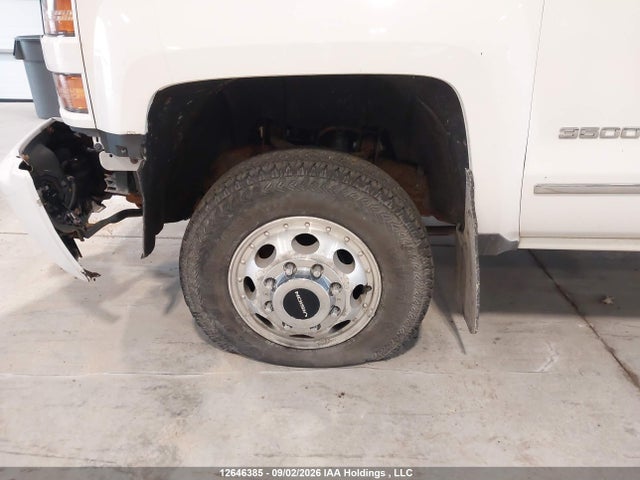 2018 Chevrolet Silverado K3500 Ltz მანქანა იყიდება აუქციონზე, vin: 1GC4K0EY5JF175868, აუქციონის ნომერი: 12646385