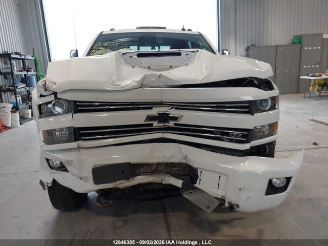 2018 Chevrolet Silverado K3500 Ltz მანქანა იყიდება აუქციონზე, vin: 1GC4K0EY5JF175868, აუქციონის ნომერი: 12646385