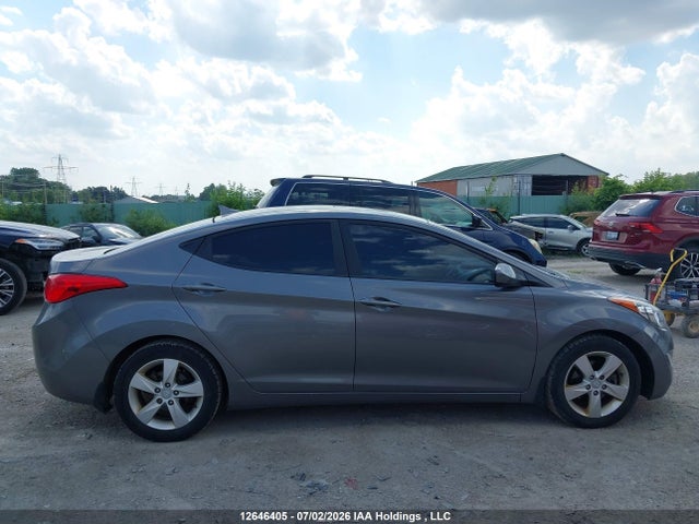 Продажа на аукционе авто 2013 Hyundai Elantra Gls/limited, vin: 5NPDH4AE1DH268589, номер лота: 12646405