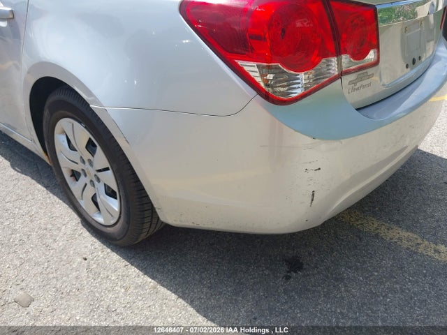 1G1PC5SB5E7354234 Chevrolet Cruze 1lt