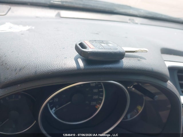 3HGGK5H5XGM107877 Honda FIT LX