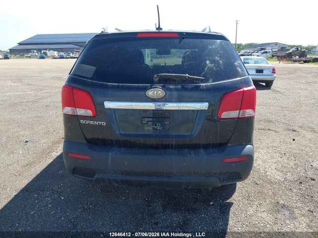 2011 Kia Sorento Lx V6 მანქანა იყიდება აუქციონზე, vin: 5XYKTDA27BG018922, აუქციონის ნომერი: 12646412