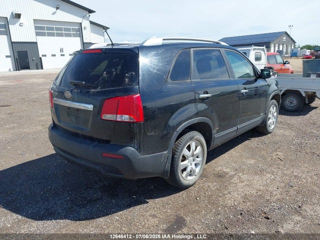 2011 Kia Sorento Lx V6 მანქანა იყიდება აუქციონზე, vin: 5XYKTDA27BG018922, აუქციონის ნომერი: 12646412