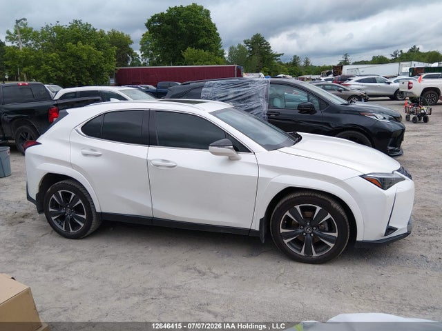 Lexus Ux 300h 2025 JTHUCJDH0S2003811 Image 13