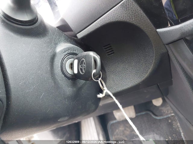 Toyota COROLLA LE 2014 2T1BURHE9EC002070 Image 11
