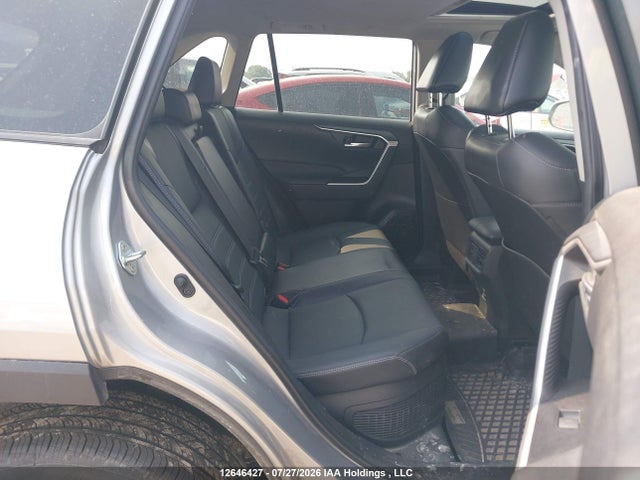 2T3RWRFV5PW175427 Toyota Rav4 Xle/woodland Edition