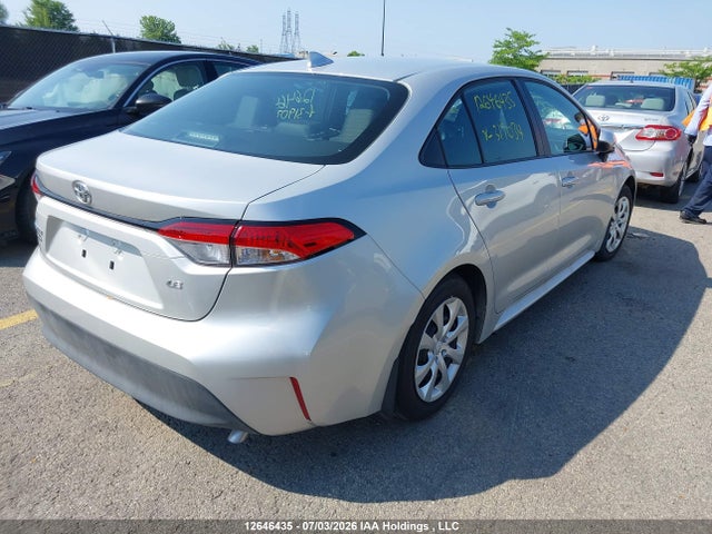Toyota COROLLA LE 2025 5YFB4MDE6SP319034 Image 4
