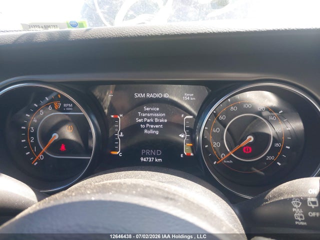 12646438 :رقم المزاد ، 1C4HJXDG5NW219282 vin ، 2022 Jeep Wrangler Unlimited Sport S مزاد بيع