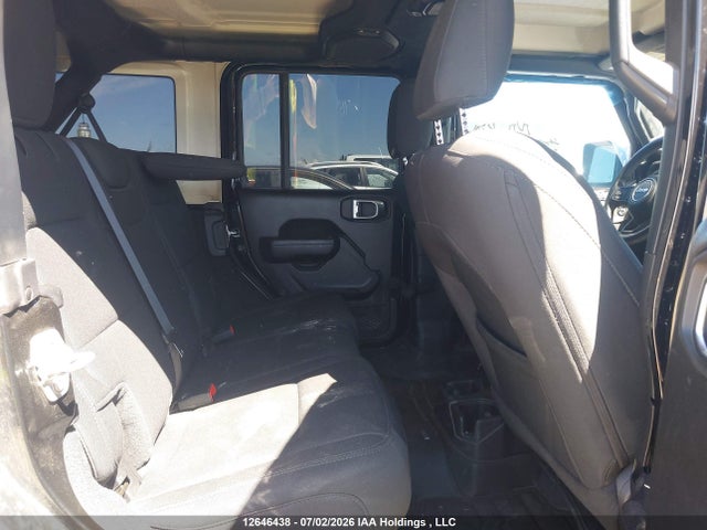 12646438 :رقم المزاد ، 1C4HJXDG5NW219282 vin ، 2022 Jeep Wrangler Unlimited Sport S مزاد بيع