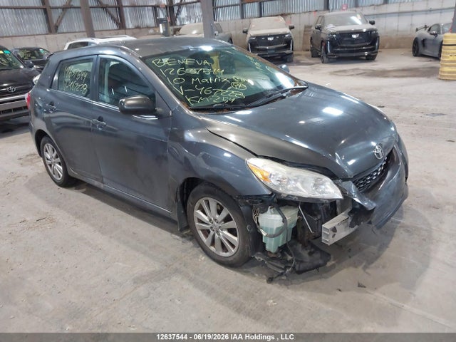 12637544 :رقم المزاد ، 2T1KU4EE6AC467228 vin ، 2010 Toyota Matrix مزاد بيع