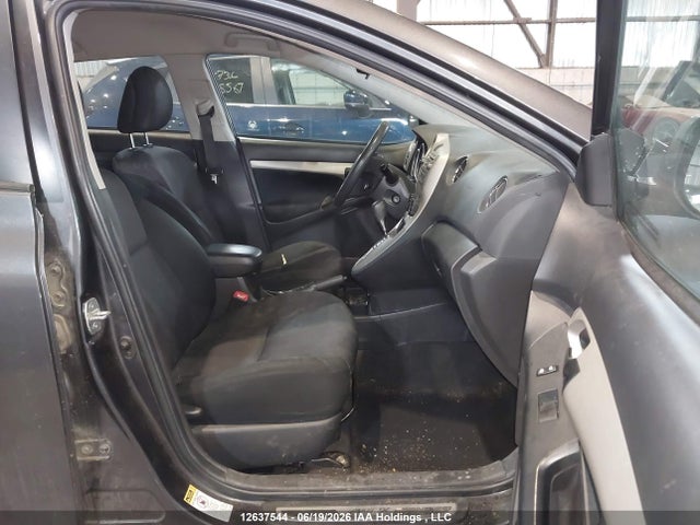 12637544 :رقم المزاد ، 2T1KU4EE6AC467228 vin ، 2010 Toyota Matrix مزاد بيع