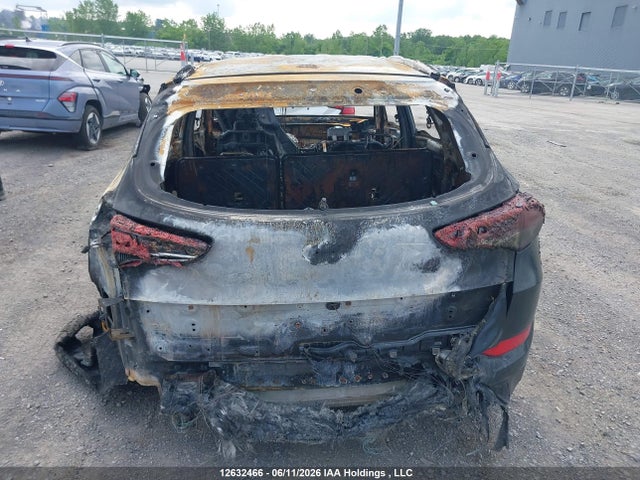 Продаж на аукціоні авто 2018 Hyundai Tucson Premium 2.0l, vin: KM8J3CA48JU775862, номер лоту: 12632466