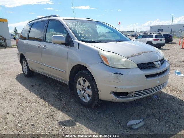 Продажа на аукционе авто 2004 Toyota Sienna Ce/le, vin: 5TDZA23C94S006565, номер лота: 12646476