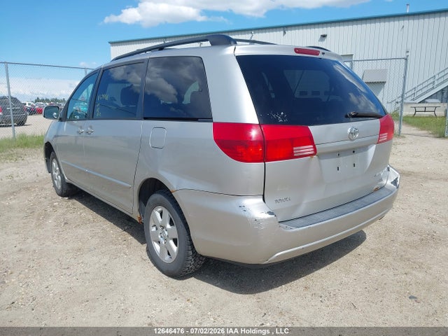 2004 Toyota Sienna Ce/le მანქანა იყიდება აუქციონზე, vin: 5TDZA23C94S006565, აუქციონის ნომერი: 12646476