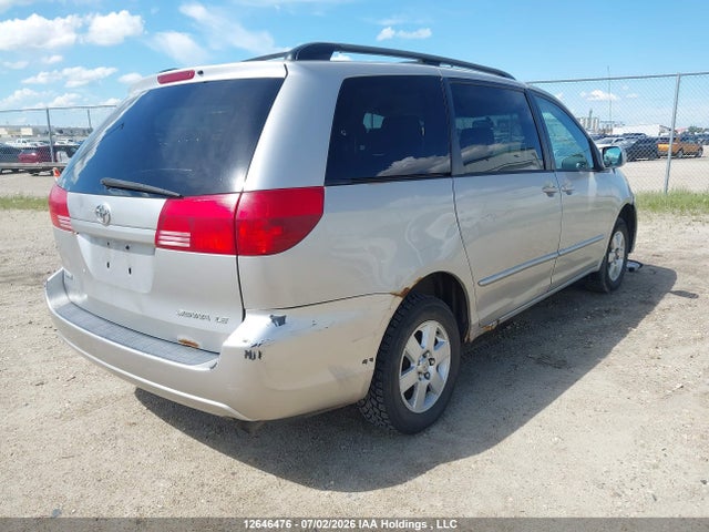 2004 Toyota Sienna Ce/le მანქანა იყიდება აუქციონზე, vin: 5TDZA23C94S006565, აუქციონის ნომერი: 12646476