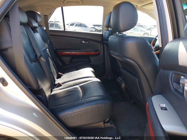 12646491 :رقم المزاد ، 2T2HA31UX5C045703 vin ، 2005 Lexus Rx 330 مزاد بيع