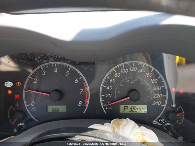 2010 Toyota Corolla Ce მანქანა იყიდება აუქციონზე, vin: 2T1BU4EE8AC205775, აუქციონის ნომერი: 12619531