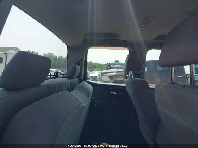 Продажа на аукционе авто 2018 Chevrolet Silverado 1500 Work Truck, vin: 1GCVKNEHXJZ215779, номер лота: 12646508