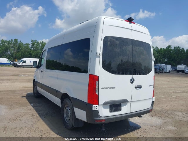 Mercedes-Benz Sprinter 2500 2025 W1Z4KFHY7SP837659 Image 3