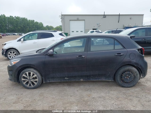 12646526 :رقم المزاد ، 3KPA25AD6ME386997 vin ، 2021 Kia Rio 5-door مزاد بيع
