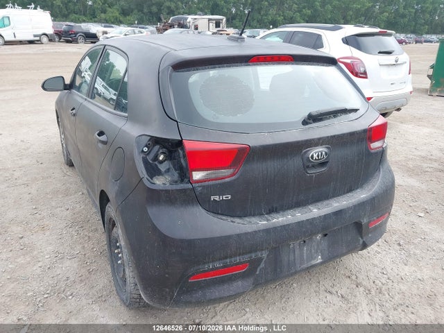 12646526 :رقم المزاد ، 3KPA25AD6ME386997 vin ، 2021 Kia Rio 5-door مزاد بيع