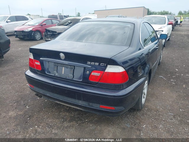 12646541 :رقم المزاد ، WBABD33454PL05582 vin ، 2004 Bmw 325ci مزاد بيع