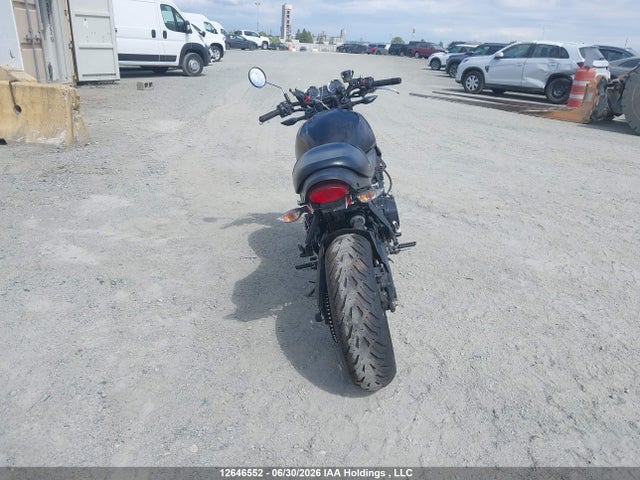 Kawasaki ZR900 2023 JKAZR2E16PA012436 Image 6