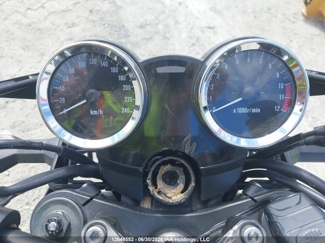Kawasaki ZR900 2023 JKAZR2E16PA012436 Image 7