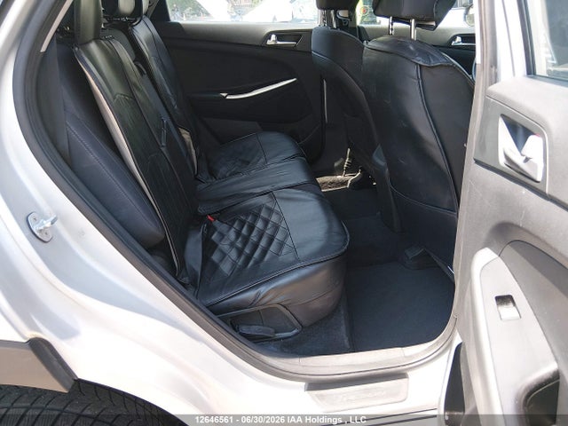 Hyundai TUCSON SE 2019 KM8J2CA47KU870367 Image 8