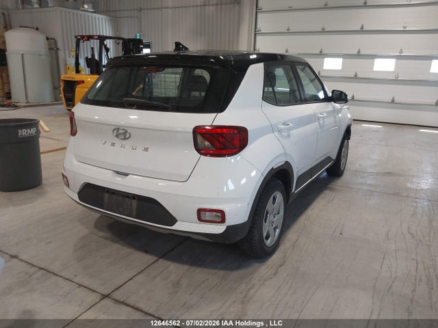Hyundai Venue Se 2021 KMHRB8A39MU094947 Image 4