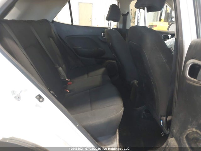 Hyundai Venue Se 2021 KMHRB8A39MU094947 Image 8