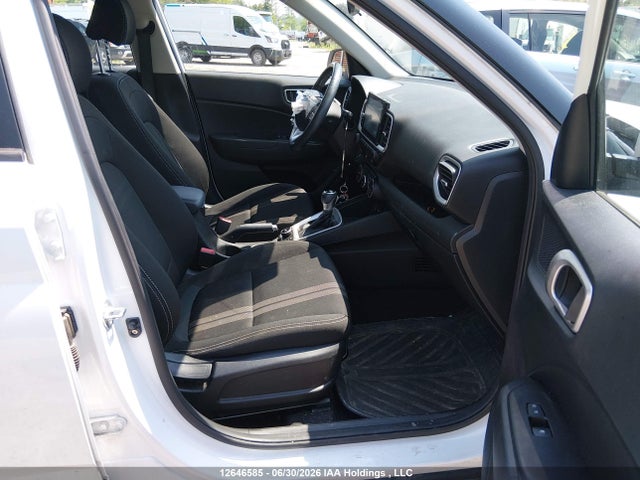 12646585 :رقم المزاد ، KMHRC8A32MU128580 vin ، 2021 Hyundai Venue Sel/denim مزاد بيع