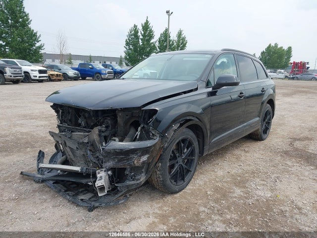 WA1LHAF79JD037813 Audi Q7 Premium Plus