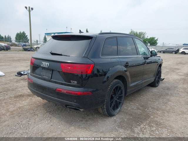 WA1LHAF79JD037813 Audi Q7 Premium Plus