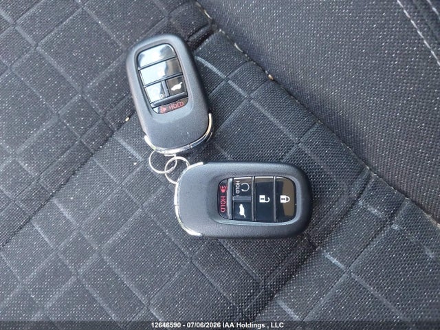 3CZRZ2H3XRM107620 Honda HR-V LX