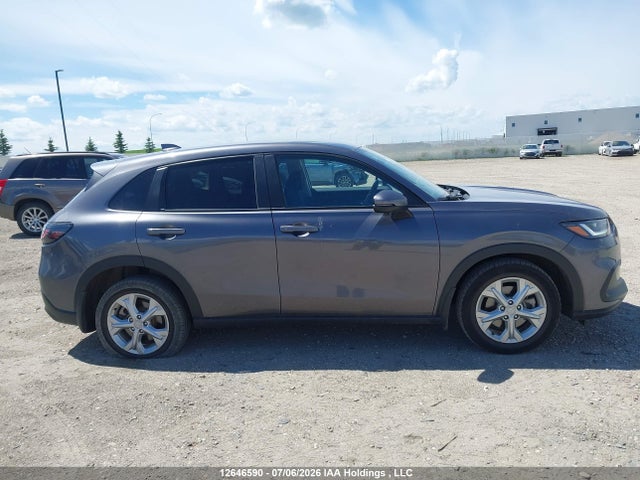 3CZRZ2H3XRM107620 Honda HR-V LX