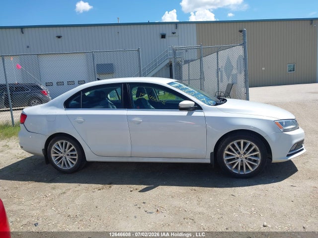 Продаж на аукціоні авто 2015 Volkswagen Jetta Sedan, vin: 3VWD07AJ5FM211571, номер лоту: 12646608