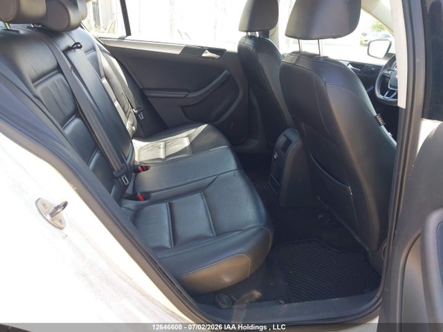 Продаж на аукціоні авто 2015 Volkswagen Jetta Sedan, vin: 3VWD07AJ5FM211571, номер лоту: 12646608