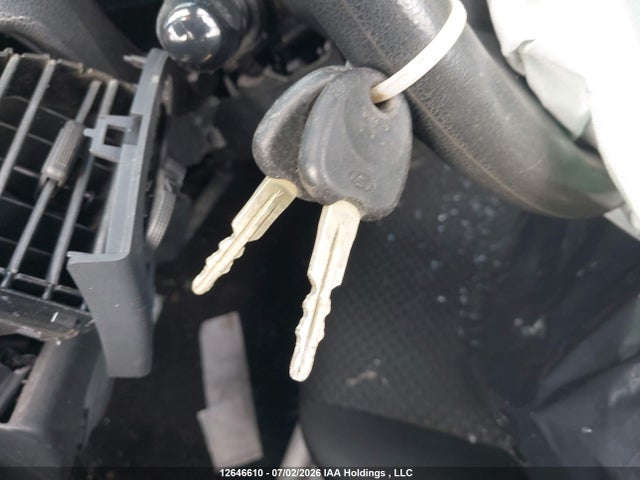 12646610 :رقم المزاد ، KMHCN3BCXBU196981 vin ، 2011 Hyundai Accent L مزاد بيع